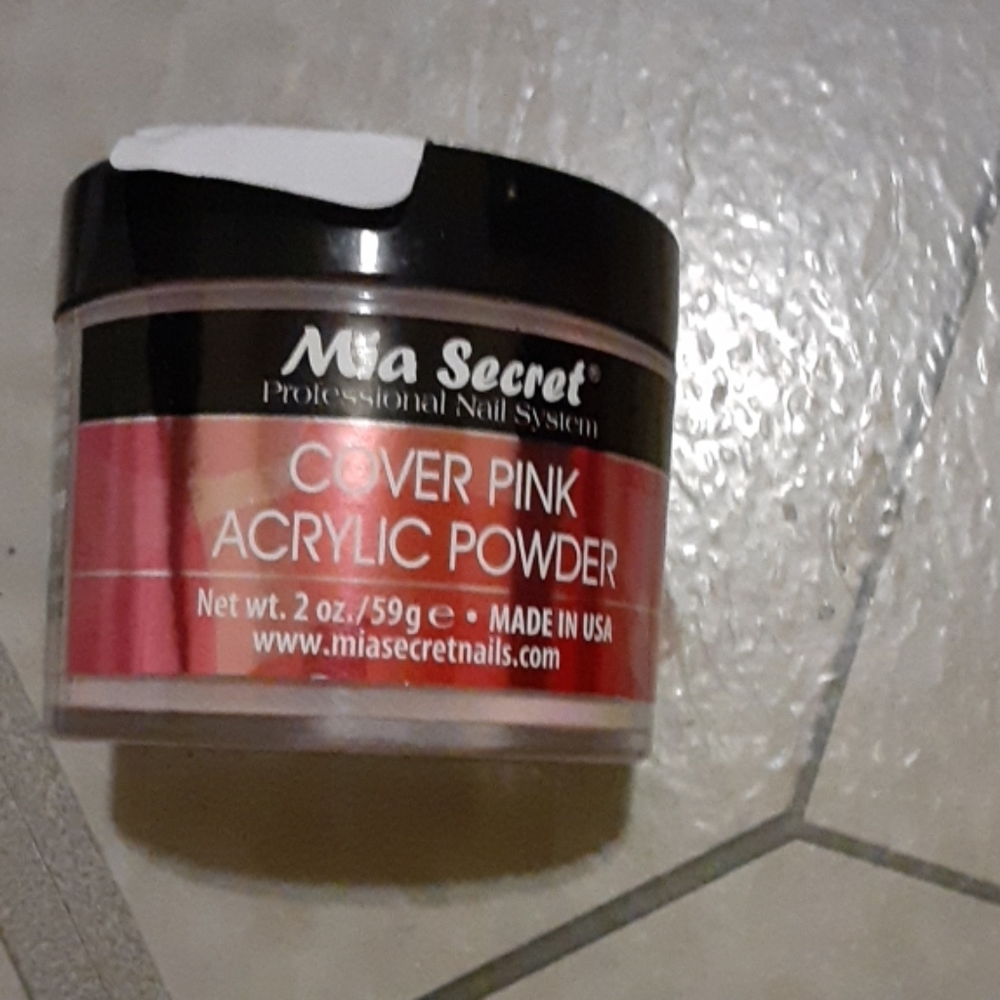 Nail acrylic powder in pink
